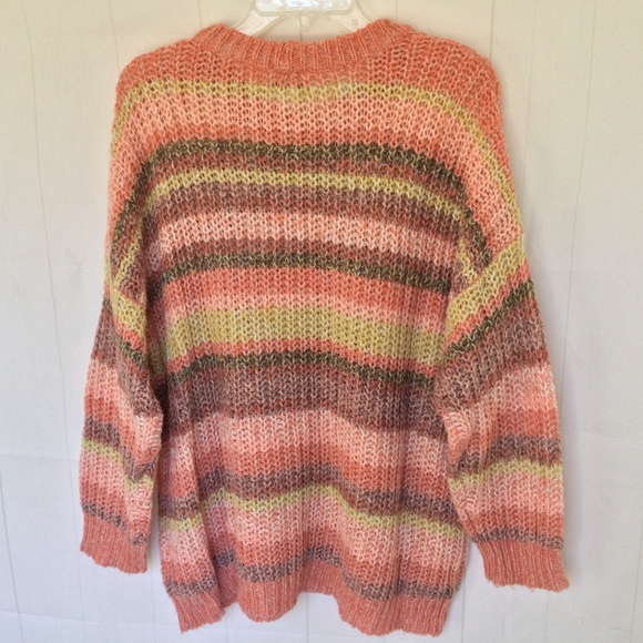 American Eagle Outfitters Oversized Drop Shoulder Crew Neck Sweater Medium - Picture 3 of 4
